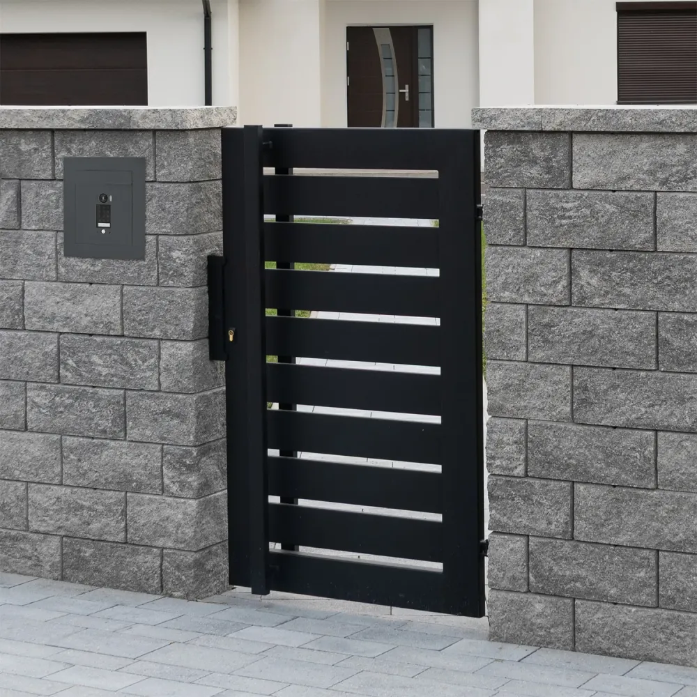 Mała skrzynka na listy z wideodomofonem, klawiaturą dotykową i ramą dekoracyjną SMVM DUO RA