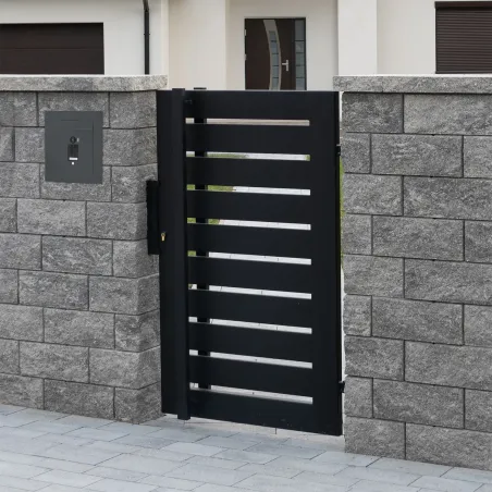 Mała skrzynka na listy z wideodomofonem, klawiaturą dotykową i ramą dekoracyjną SMVM DUO RA