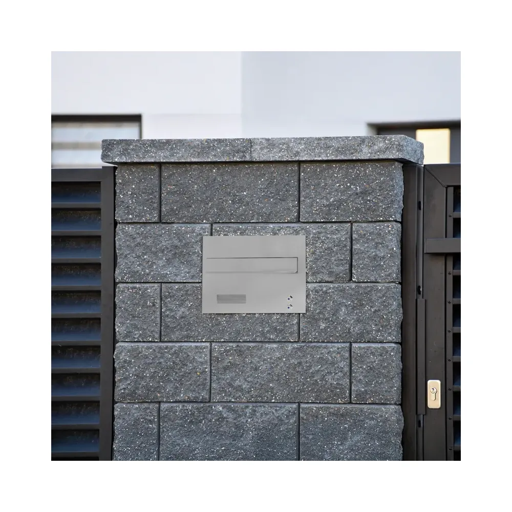 Mała skrzynka na listy z domofonem analogowym i dwoma przyciskami SMDAM 2P