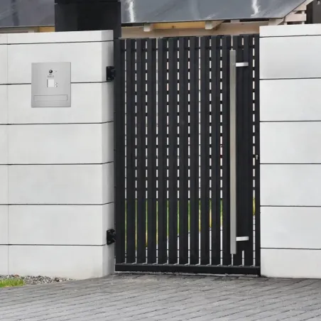 Duża skrzynka na listy z dwoma przyciskami, wideodomofonem i czytnikiem RFID SDVM DUO 2P