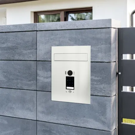 Mała skrzynka na listy z wideodomofonem i klawiaturą dotykową SMVM DUO
